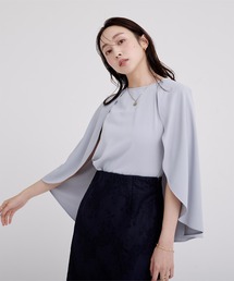 UR'S（ユアーズ）の「クルーネックケープブラウス（シャツ/ブラウス）」