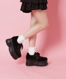 cs T&P（シーエスティーアンドピー）の「【新色追加】サテンリボンレースアップ厚底スニーカー（スニーカー）」