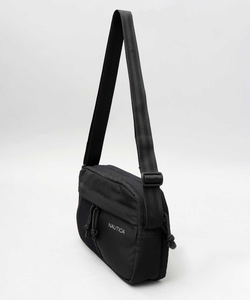 メッシュポケット ナイロン 横型 スクエアショルダー 多収納