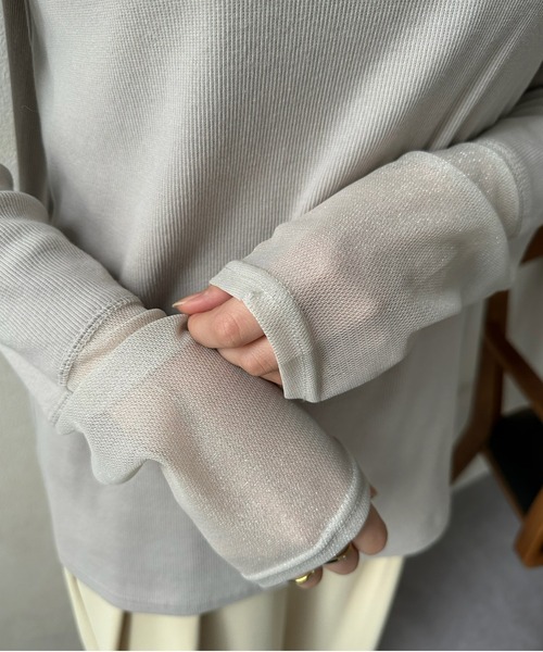 DouDou（ドゥドゥ）の「【WEB限定】ラメチュール切替トップス（Tシャツ/カットソー・レディース・ブラック/ライトグレー/オフホワイト・FREE）」の6枚目の写真