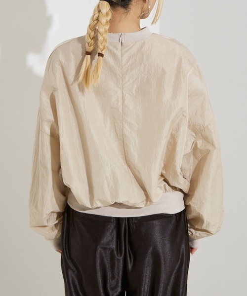 NOMINE（ノミネ）の「袖ボリューム シャツプルオーバー▲NOMINE商品一覧は上のNOMINEタブをクリック▲（シャツ/ブラウス・レディース・ホワイト/グリーン/ブラック/ベージュ/ブラック系その他/スモークピンク/ベージュ系その他/ブルー・フリー）」の15枚目の写真