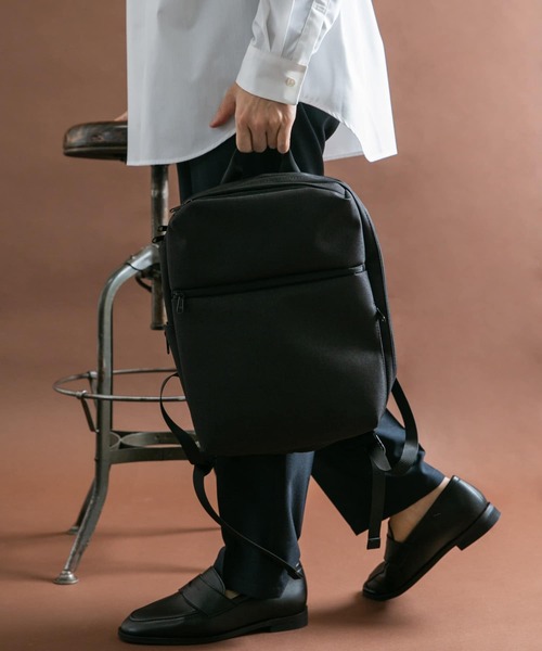 RODE SKO（ロデスコ）の「撥水バックパック M（バックパック/リュック・メンズ・チャコールグレー/ブラック・ONE）」の5枚目の写真