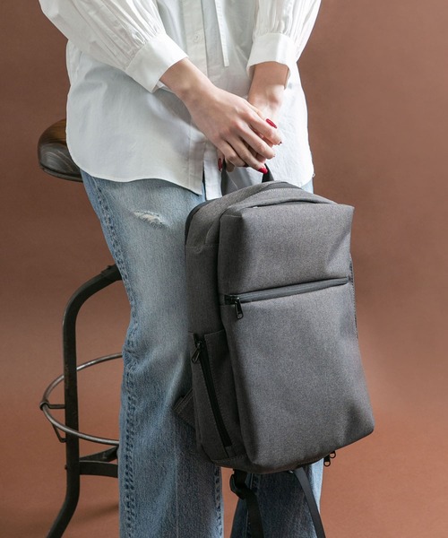 RODE SKO（ロデスコ）の「撥水バックパック M（バックパック/リュック・メンズ・チャコールグレー/ブラック・ONE）」の19枚目の写真