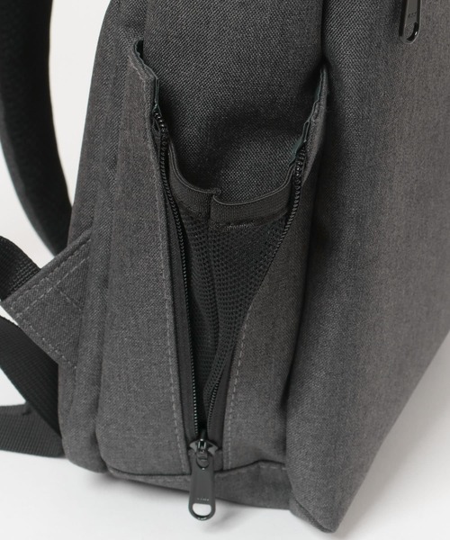 RODE SKO（ロデスコ）の「撥水バックパック M（バックパック/リュック・メンズ・チャコールグレー/ブラック・ONE）」の17枚目の写真