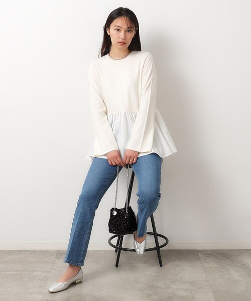 OPAQUE.CLIP（オペークドットクリップ）の「◆ストレッチセミフレアデニム／オーガニックコットン混【洗濯機洗い可】（デニムパンツ・レディース・ライトブルー/ブルー/ネイビー・40/38/36/34/42）」の5枚目の写真