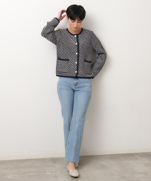 OPAQUE.CLIP（オペークドットクリップ）の「◆ストレッチセミフレアデニム／オーガニックコットン混【洗濯機洗い可】（デニムパンツ・レディース・ライトブルー/ブルー/ネイビー・40/38/36/34/42）」の9枚目の写真