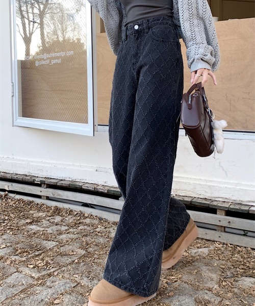 by muni:r（バイ ムニール）の「キルティングダイヤワイドデニムパンツ（デニムパンツ・レディース・ブラック・SMALL/MEDIUM）」の10枚目の写真