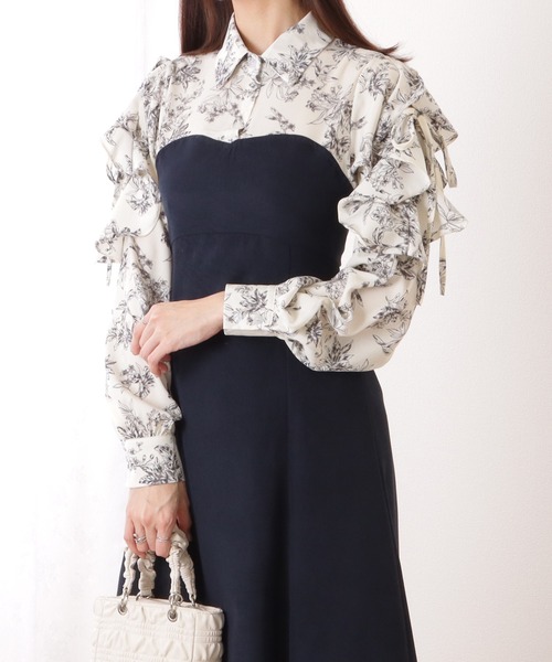 Lace Ladies（レースレディース）の「フリル付き カットアウト ドッキング シャツ ワンピース（ワンピース・レディース・ネイビー/ブラウン・S/FREE）」の2枚目の写真