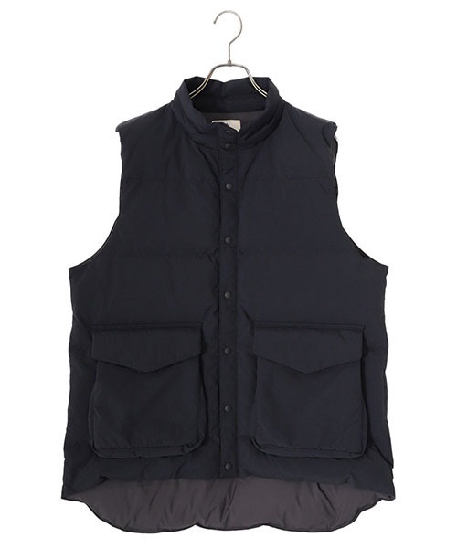 Snow Peak（スノーピーク）の「snow peak / スノーピーク：Recycled Down Vest：JK-23AU120[AST]（ダウンベスト・メンズ・ブラック・XL/M/L）」の2枚目の写真