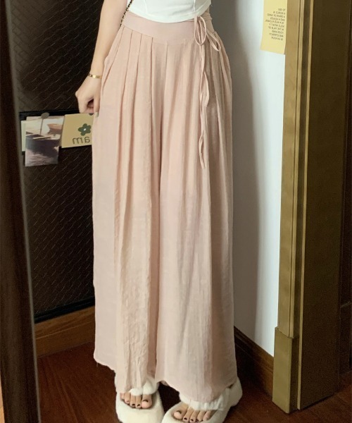 FREE STYLISTS(フリー スタイリスト)の「YUGA_YGMC タックガウチョパンツ(その他パンツ・レディース・カーキ/ブラック/ベビーピンク/オフホワイト・FREE)」の22枚目の写真