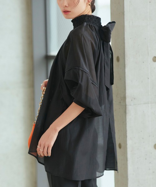 洗える ｜ シアーボリュームバックリボンブラウス ｜ 半袖 ランタン