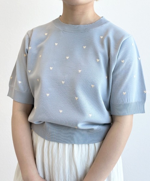 心臓の刺繍ニットショートパンツ