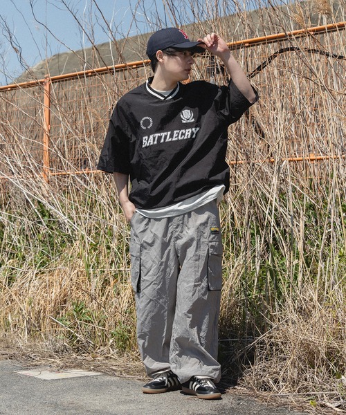 kutir(クティール)の「バイカラーピスナイロンカーゴワイドパンツ(カーゴパンツ・メンズ・ライトグレー/ブラック/ネイビー/ライトカーキ・SMALL/MEDIUM/LARGE)」の5枚目の写真