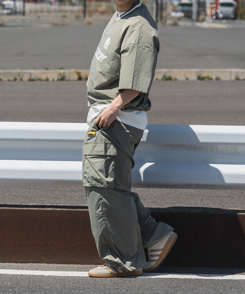 kutir(クティール)の「バイカラーピスナイロンカーゴワイドパンツ(カーゴパンツ・メンズ・ライトグレー/ブラック/ネイビー/ライトカーキ・SMALL/MEDIUM/LARGE)」の12枚目の写真