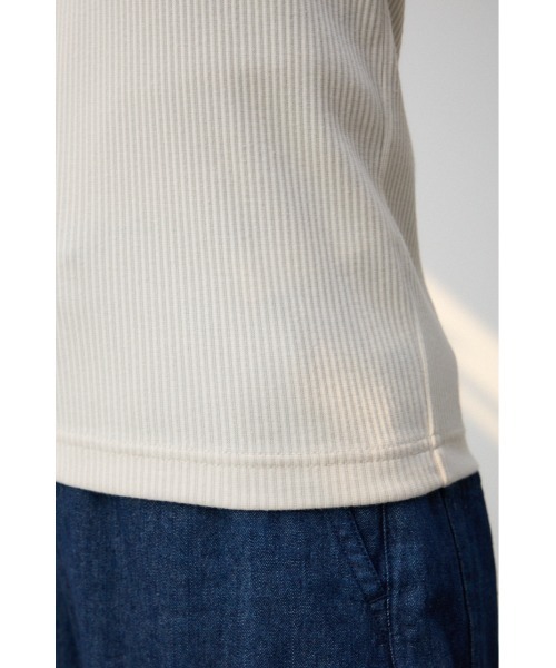 AZUL by moussy（アズールバイマウジー）の「シアースリーブパフトップス（Tシャツ/カットソー・レディース・ブラック/ライトベージュ/ライトグレー・SMALL/MEDIUM）」の19枚目の写真