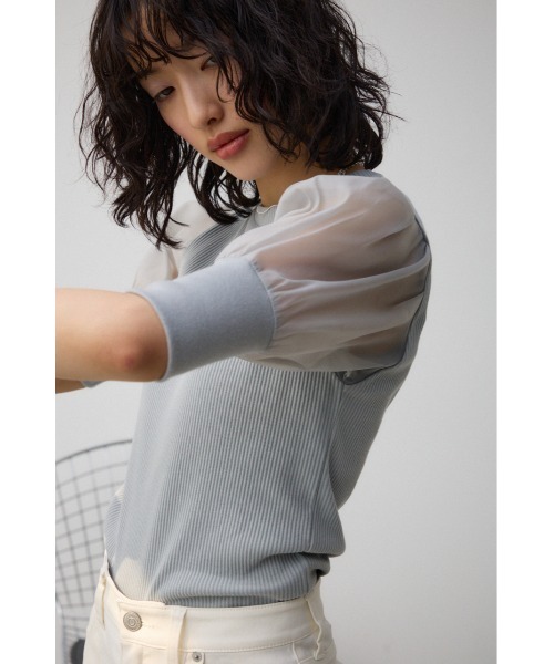 AZUL by moussy（アズールバイマウジー）の「シアースリーブパフトップス（Tシャツ/カットソー・レディース・ブラック/ライトベージュ/ライトグレー・SMALL/MEDIUM）」の21枚目の写真