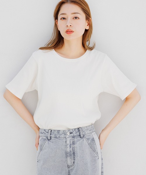 LAKOLE(ラコレ)の「コットンテレコベーシックカットソー / 122489(Tシャツ/カットソー・レディース・ライトブルー/ブラック/ベージュ/アイボリー/ホワイト×ブラック/ホワイト×イエロー・SMALL/MEDIUM)」の5枚目の写真