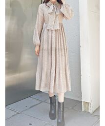 MERCURYDUO | 花柄プリーツティアードワンピース(ワンピース)