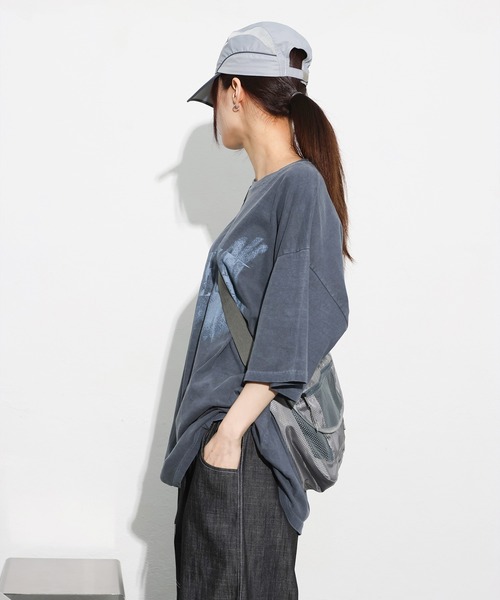 FOLLOWIN（フォロウィン）の「[UNISEX]メッシュユニークアメカジナイロンボブサンクロスバック（ショルダーバッグ・レディース・ホワイト/ブラック/グレー・ONE SIZE）」の16枚目の写真