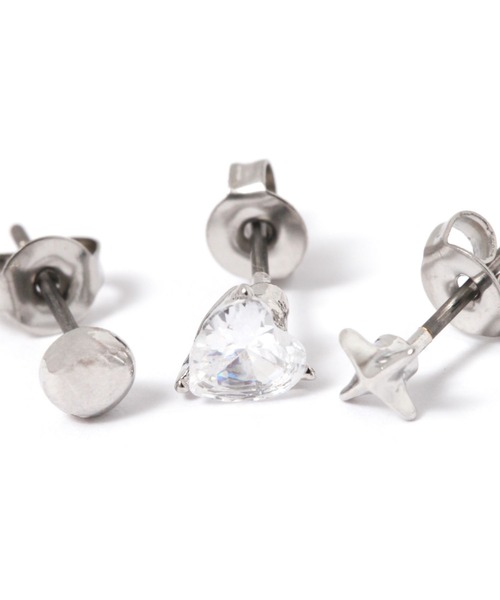 LAKOLE（ラコレ）の「オーロラミニハートピアス5点セット / 120712（ピアス（両耳用）・レディース・その他2/その他1・FREE）」の4枚目の写真