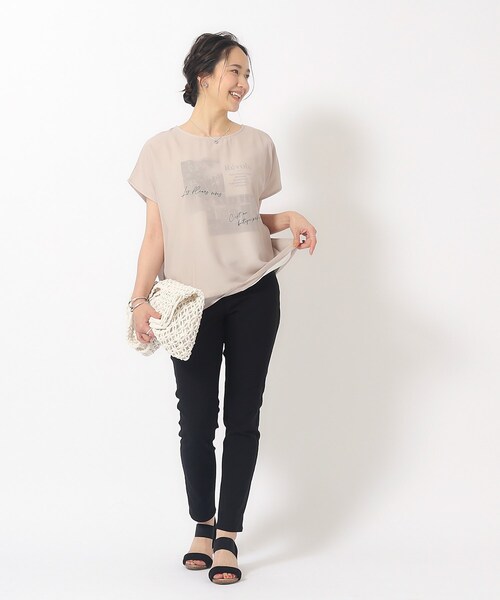 DRESKIP（ドレスキップ）の「◆1枚でサマ見え シフォンレイヤード 転写プリントTシャツ（Tシャツ/カットソー・レディース・イエロー/グリーン/ブラック/オフホワイト/グレー・02/03/04）」の8枚目の写真