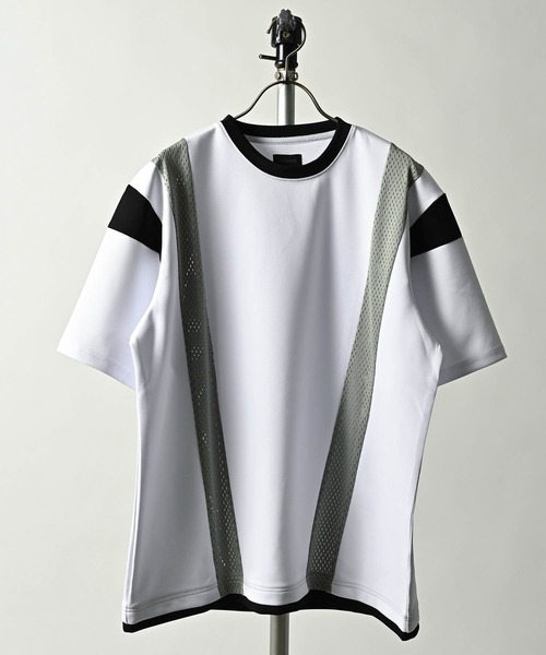 MMMM(エムエムエムエム)の「MMMM/ポンチ×メッシュ カラーブロックTEE(Tシャツ/カットソー・メンズ・ブラック/ホワイト・LARGE/MEDIUM)」の1枚目の写真