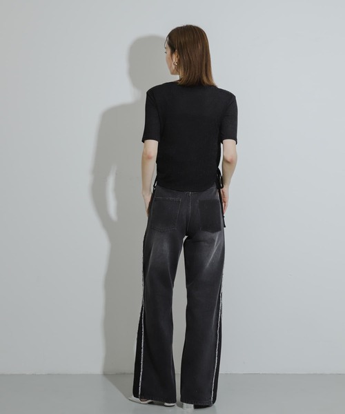 HEYUMM（ヘユム）の「カットアウトシャーリングトップ(5分袖)（Tシャツ/カットソー・レディース・ブルー/ブラウン/ブラック・ONE）」の15枚目の写真
