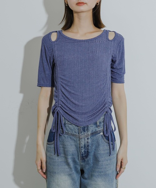 HEYUMM（ヘユム）の「カットアウトシャーリングトップ(5分袖)（Tシャツ/カットソー・レディース・ブルー/ブラウン/ブラック・ONE）」の19枚目の写真