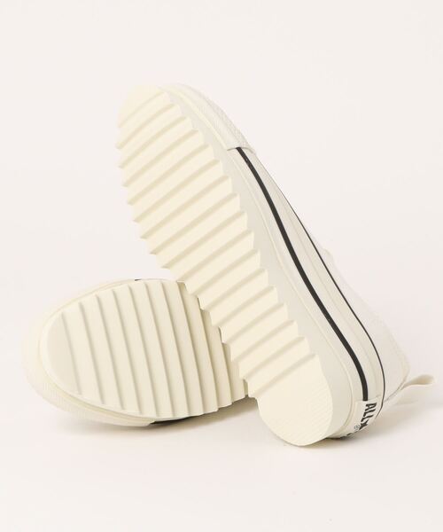 CONVERSE（コンバース）の「converse コンバース ALL STAR SHARKSOLE OX レディーススニーカー ローカット 厚底(オールスターシャークソールOX) 31311041（スニーカー・レディース・ホワイト/ブラック・22.5cm/24.5cm/25.0cm/23.0cm/23.5cm/24.0cm）」の4枚目の写真