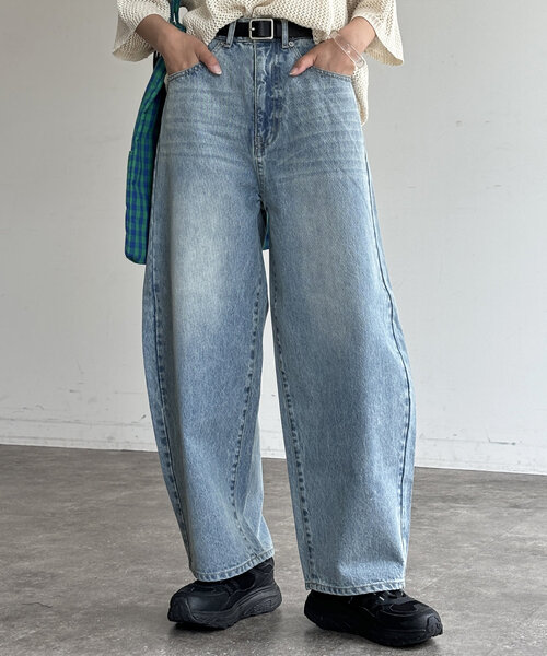 CPCM(シーピーシーエム)の「カーブデニムパンツ(デニムパンツ・レディース・インディゴブルー/ブルー/ブラック/ネイビー・SMALL/MEDIUM)」の18枚目の写真