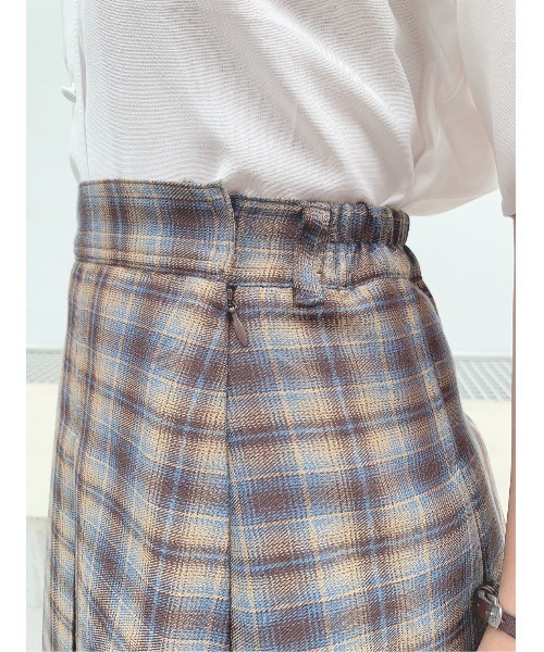F i.n.t（フィント）の「【2サイズ展開】チェックプリーツミニスカート/fint（スカート・レディース・カーキ/ネイビー×ホワイト/ベージュ・1/2）」の21枚目の写真