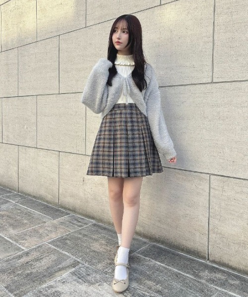 フィント(Fi.n.t) チェックフード付きニットカーディガン＋スカート フィント(Fi.n.t) チェックフード付きニットカーディガン＋スカート F