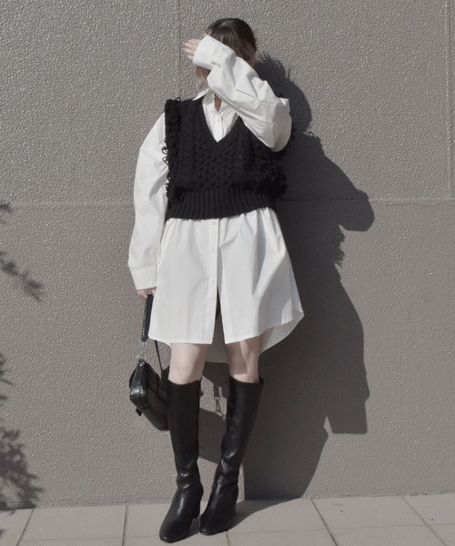 Vネックループヤーンニットベスト/Vneck loop yarn knit vest ノースリーブ タンクトップ フリンジ 重ね着 レイヤード ジレ アイボリー ホワイト 白 黒 ブラック(ベスト)|Reurie'(レウリィ) Vネックループヤーンニットベスト/Vneck loop yarn knit vest ノースリーブ タンクトップ フリンジ 重ね着 レイヤード ジレ アイボリー ホワイト 白 黒 ブラック(ベスト)|Reurie'(レウリィ)