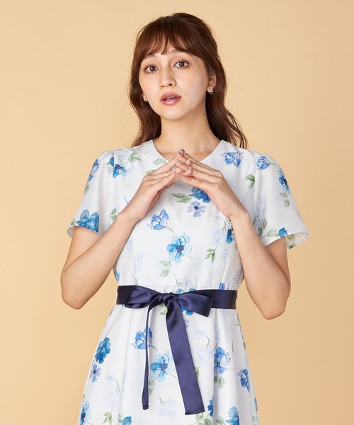 LAISSE PASSE コスモスプリントワンピース(ダスティブルー)新品未使用 LAISSE PASSE（レッセパッセ）の「レースプリントワンピース
