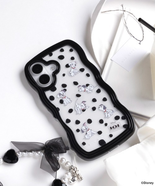 Hamee（ハミィ）の「iPhone 17/17Pro/16/15/14/13専用 ディズニー&ピクサーキャラクター うねうねケース（スマホケース/カバー・レディース・ミント/ラベンダー/ホワイト/ピンク/ブルー/ペールイエロー/ブラック/ブルー系その他2/ホワイト系その他2・iPhone 13/14/15/iPhone 16/iPhone 17/iPhone 17 Pro）」の4枚目の写真