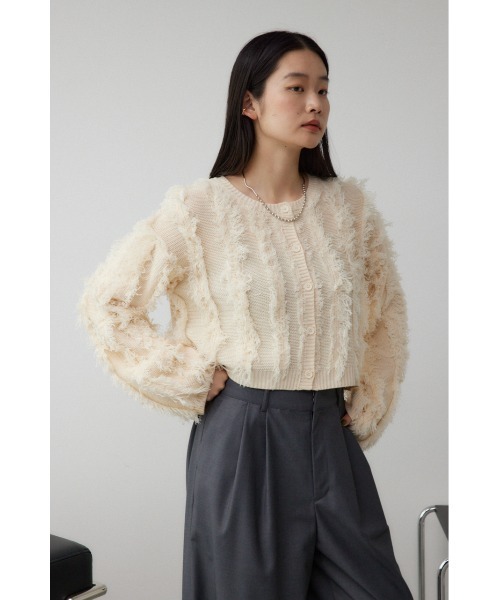 AZUL by moussy（アズールバイマウジー）の「フリンジニットカーディガン（カーディガン/ボレロ・レディース・グレー/ブラック/アイボリー・FREE）」の5枚目の写真