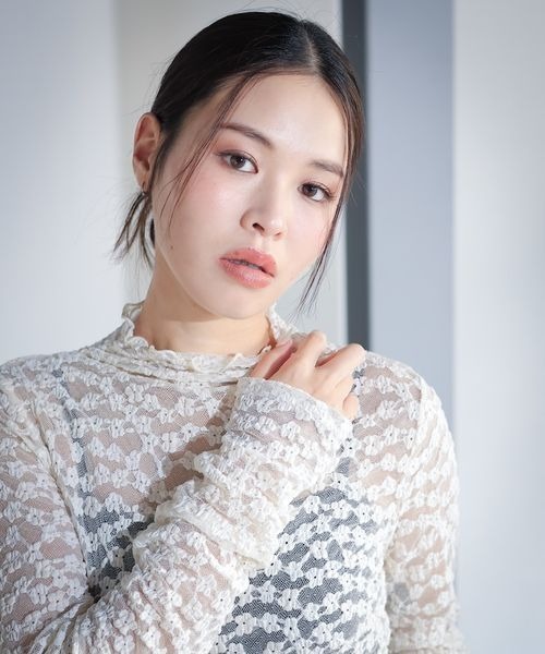 PBLIM（ページボーイリム）の「PBLIM/レースハイネックプルオーバー（Tシャツ/カットソー・レディース・ブラック/ライトブルー/オフホワイト・FREE）」の12枚目の写真