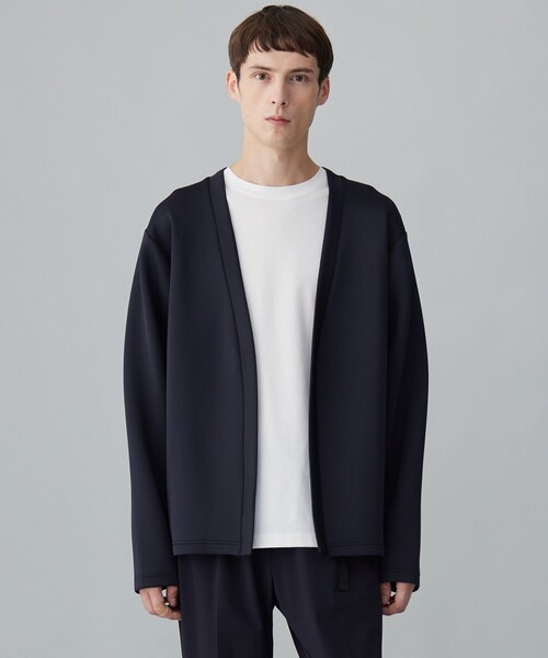 UNFILO(アンフィーロ)の「BEAUTY FORM JERSEY 着流しカーディガン(カーディガン/ボレロ・メンズ・グレー系/ネイビー系/ブラック系・SMALL/MEDIUM/LARGE/X-LARGE)」の3枚目の写真