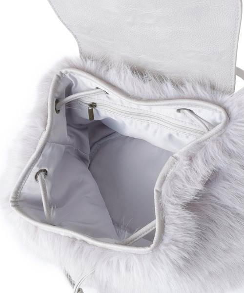 X-girl（エックスガール）の「FAUX FUR BAG（バックパック/リュック・レディース・ブラック/グレー・ONE SIZE）」の16枚目の写真