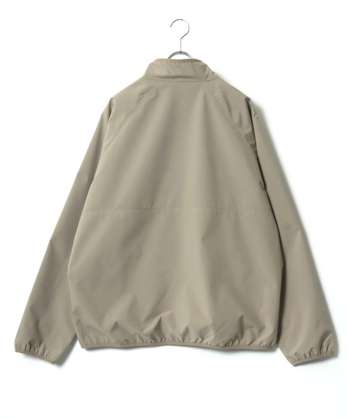 CONVERSE（コンバース）の「CONVERSE/コンバース 軽量繊維「Octa」ナイロン フルジップスタンドブルゾン レディース メンズ ジャケット（ブルゾン・メンズ・ベージュ/ブラック/カーキ/ダークブラウン・M/LL/L）」の6枚目の写真