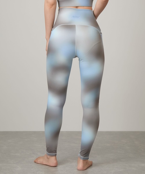 NERGY（ナージー）の「【UV＆水陸両用】グラデーションプリントスポーツレギンス（レギンス/スパッツ・レディース・パープル/サックスブルー・L/M/S）」の13枚目の写真