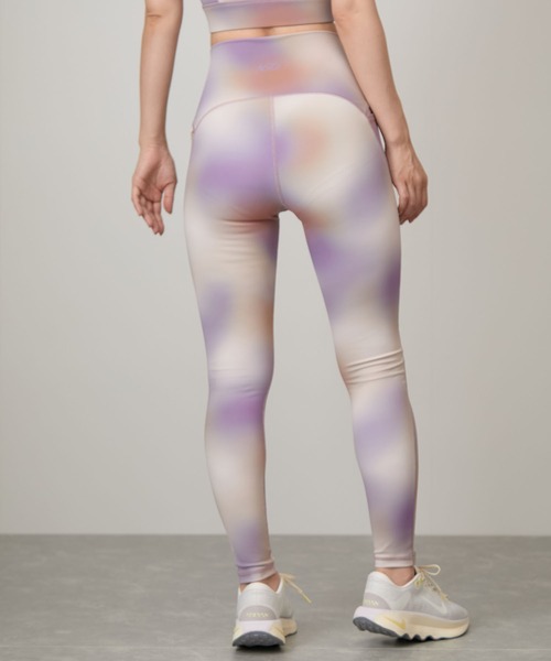 NERGY（ナージー）の「【UV＆水陸両用】グラデーションプリントスポーツレギンス（レギンス/スパッツ・レディース・パープル/サックスブルー・L/M/S）」の15枚目の写真