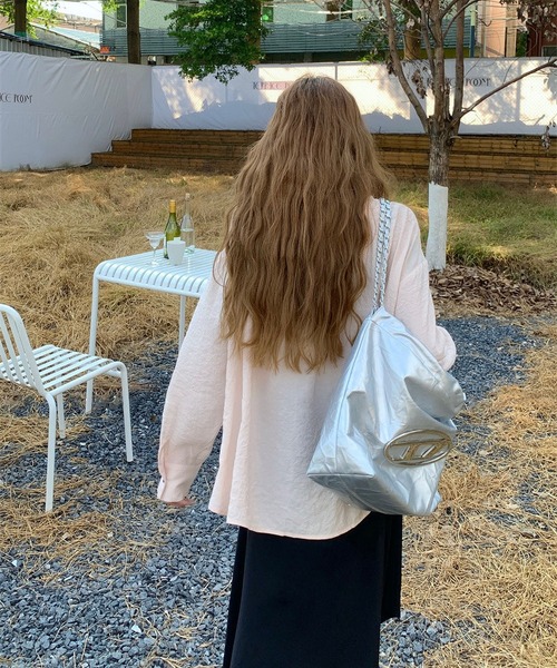 MAISON DE THERESE(メゾン ド テレーズ)の「Vネックシャツ(シャツ/ブラウス・レディース・ブラック/ピンク/カーキ・L/XL/XXL)」の7枚目の写真