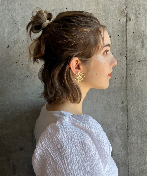 ciite'（シーテ）の「フラットデイジー ピアス  (両耳用)（ピアス（両耳用）・レディース・ゴールド/シルバー/ピンクゴールド・FREE）」の11枚目の写真