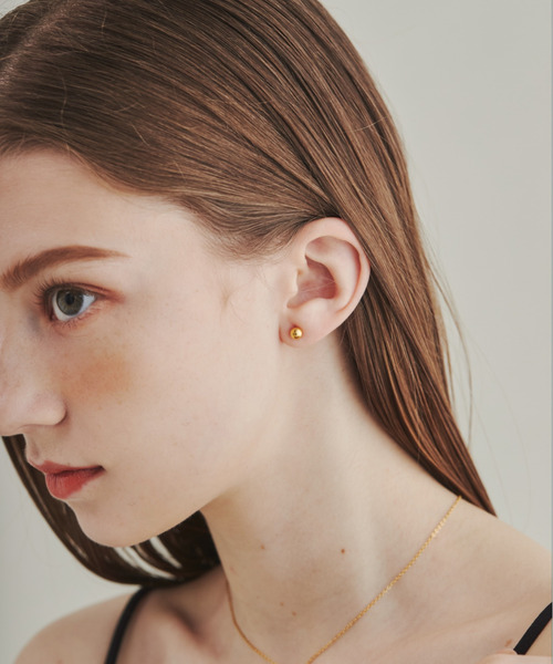 ciite' surgical stainless（シーテサージカルステンレス）の「【 金属アレルギー対応 】 シンプルミニボールピアス サージカルステンレス   (両耳用)（ピアス（両耳用）・レディース・ゴールド/シルバー/ピンクゴールド・6/3/4/5/2）」の16枚目の写真