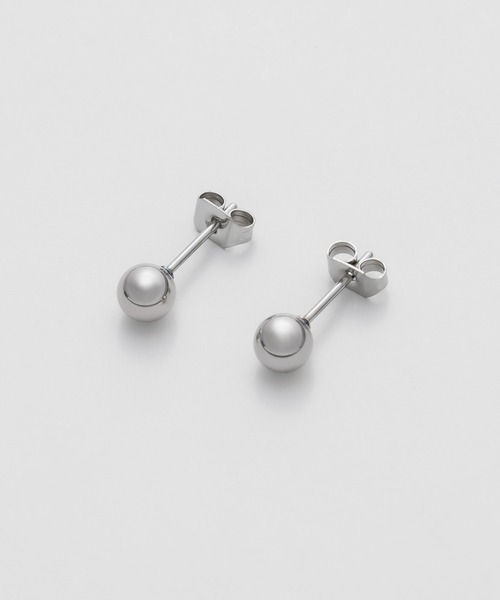 ciite' surgical stainless（シーテサージカルステンレス）の「【 金属アレルギー対応 】 シンプルミニボールピアス サージカルステンレス   (両耳用)（ピアス（両耳用）・レディース・ゴールド/シルバー/ピンクゴールド・6/3/4/5/2）」の5枚目の写真