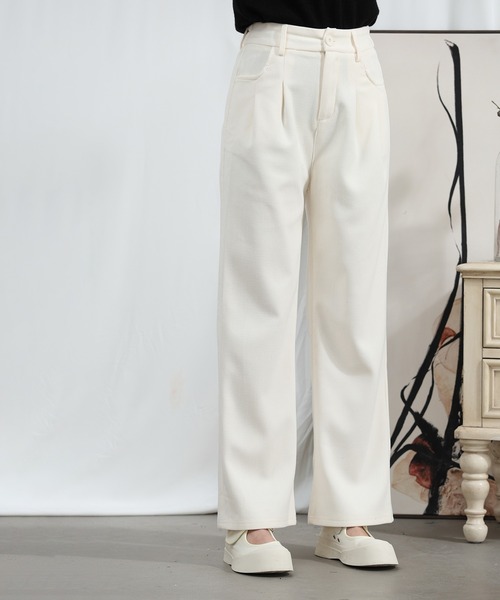 aimoha（アイモハ）の「【Aimoha】タック入りストレートパンツ（その他パンツ・レディース・ベージュ/ブラック・LARGE/X-LARGE/MEDIUM）」の2枚目の写真