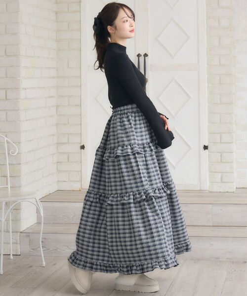 ems excite（エムズエキサイト）の「フリルティアードSK（スカート・レディース・ナチュラル/ブラック/ブルー系その他2・FREE）」の21枚目の写真