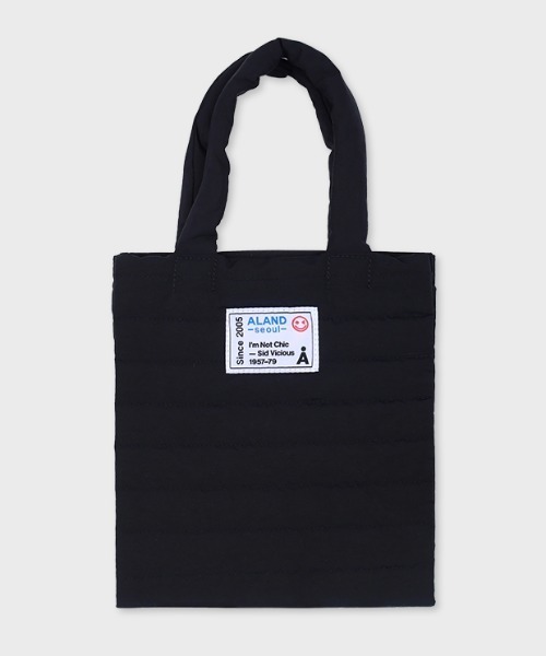 ALAND（エーランド）の「【UNISEX】ALAND／キルティングミニトート（トートバッグ・レディース・ブルー/ライトベージュ/ブラック・FREE）」の2枚目の写真