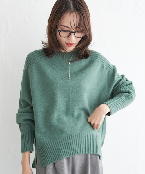 ikka（イッカ）の「サイドスリットニットプルオーバー（ニット/セーター・レディース・チャコールグレー/ブルー/ベージュ/グリーン/ピンク・M/L/S）」の17枚目の写真